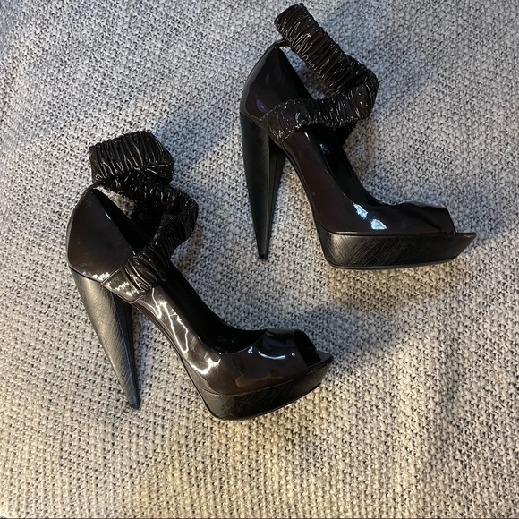 Burberry Prorsum brown cross cross ruched platform heels 39.5 - Picture 13 of 14